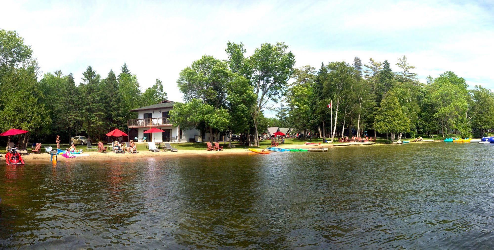 Balsam Resort Fenelon Falls 외부 사진